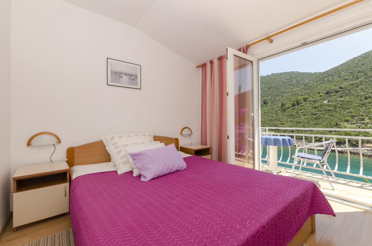 Apartments Dinko Gdinj Zewnętrze zdjęcie